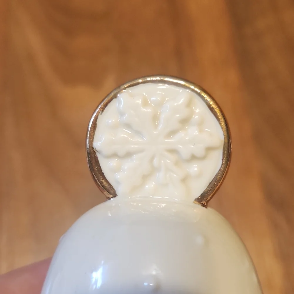 Lenox shine snow